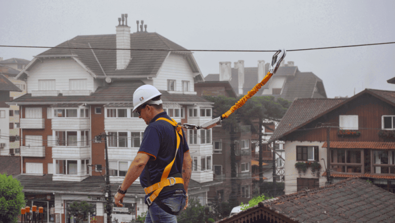 Abril Verde na constru��o civil: o impacto real da seguran�a coletiva no resultado da obra